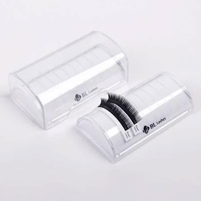 BL Blink Half-Moon Lash Holder